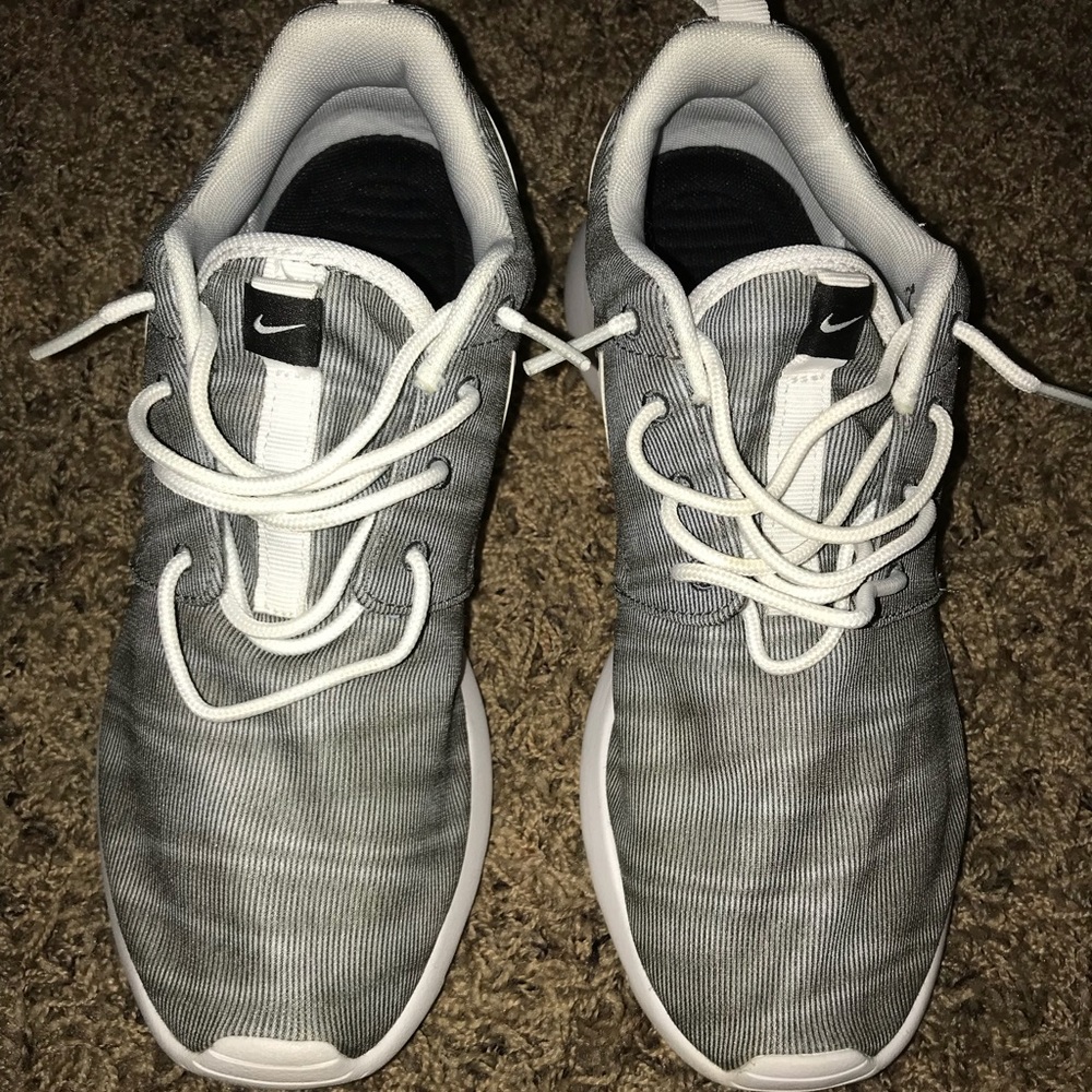 Women’s roshe